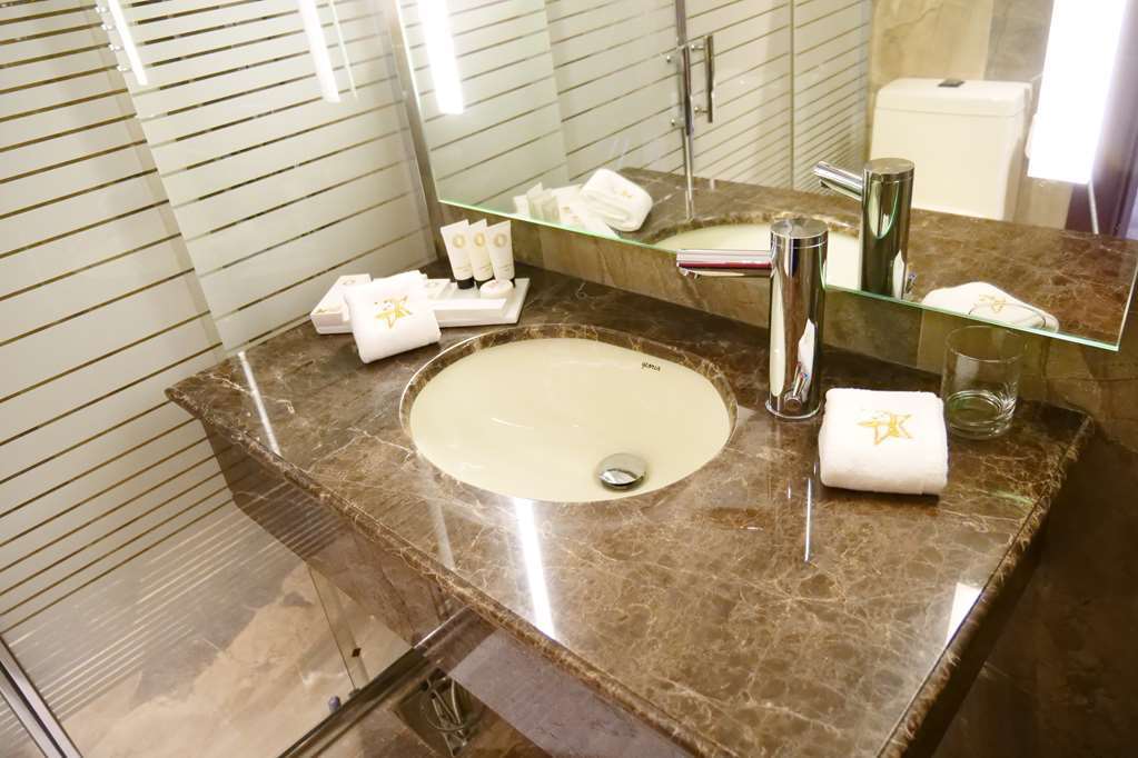 Hotel Lumiere Des Etoile Kuwait City Pokoj fotografie